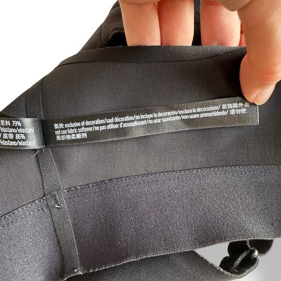 Victoria Sport Black Strappy Racerback Sports Bra Medium‎ - Picture 8 of 9